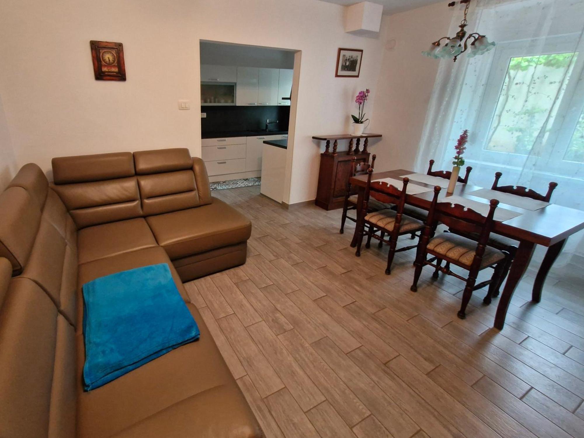 Apartma Jezevi Sežana Exterior foto