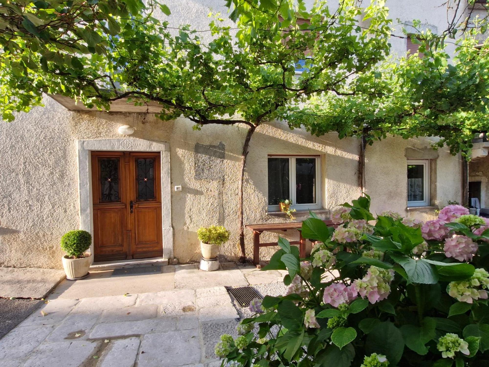 Apartma Jezevi Sežana Quarto foto