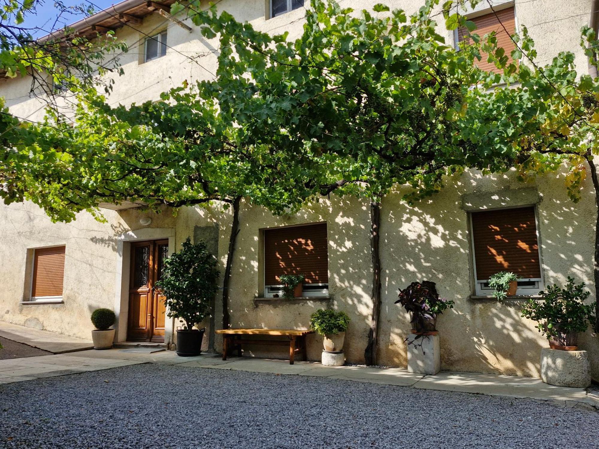 Apartma Jezevi Sežana Exterior foto