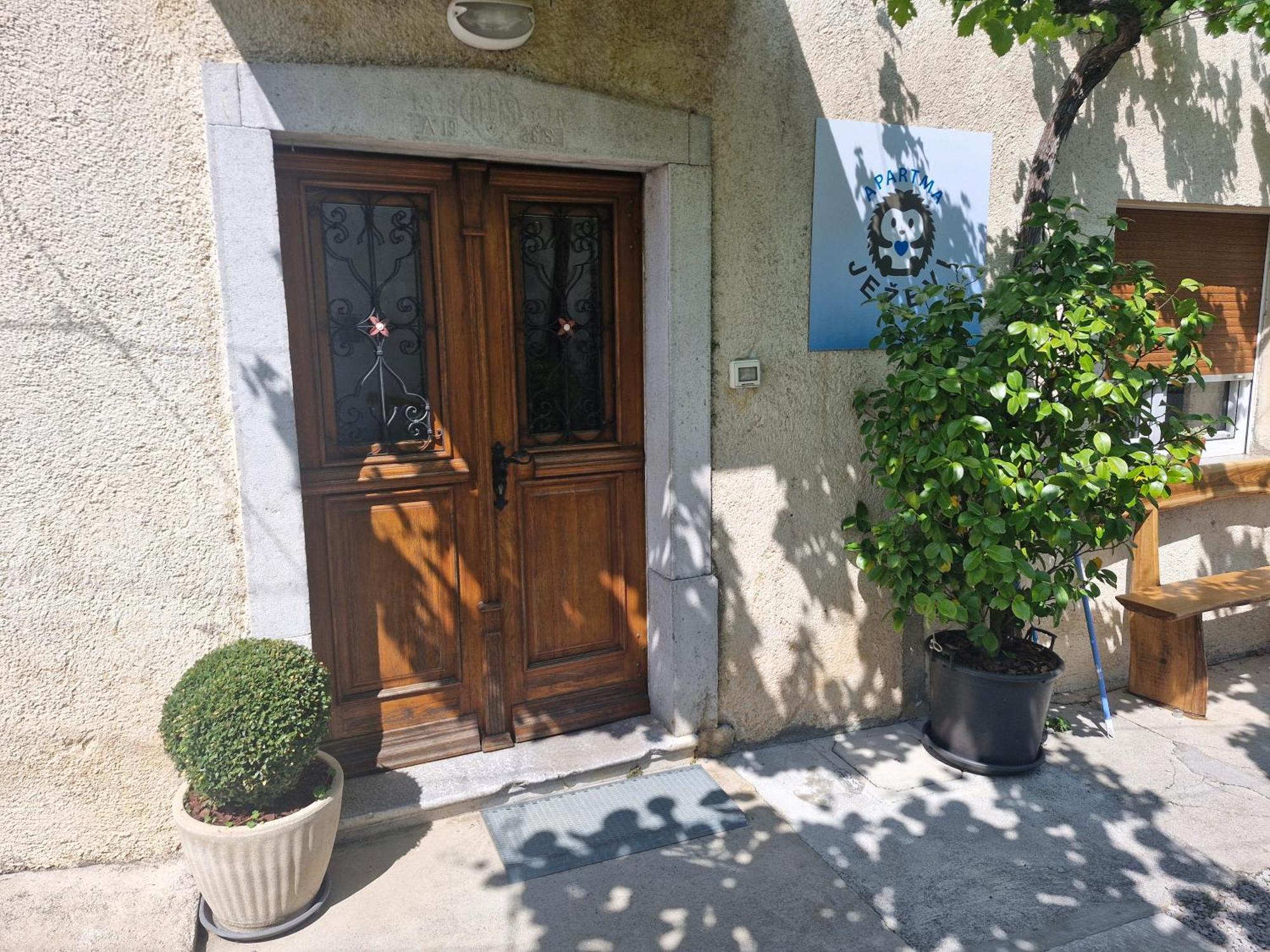 Apartma Jezevi Sežana Exterior foto